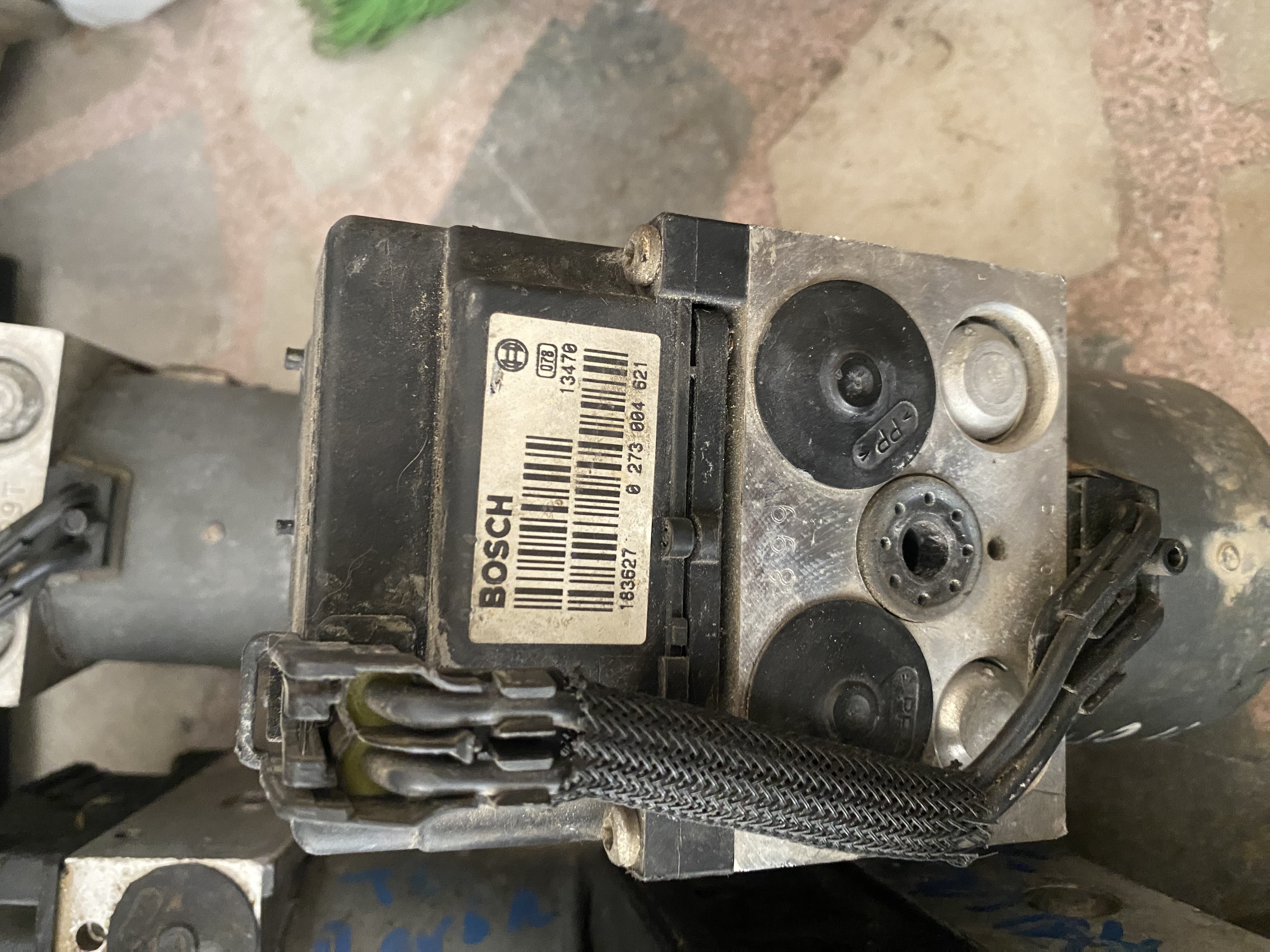RENAULT CLİO ABS POMPA BEYNİ 0273004621